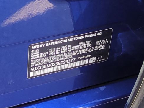 Certified 2025 BMW X7 M60i image 34