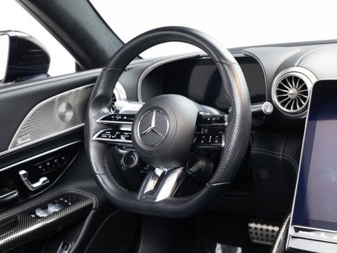 Used 2022 Mercedes-Benz SL 55 AMG 4MATIC image 10