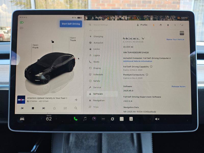 Used 2024 Tesla Model Y Long Range RWD image 2