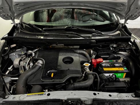 Used 2016 Nissan Juke NISMO RS FWD image 10