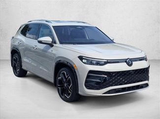 Used 2025 Volkswagen Tiguan SEL R-Line AWD/4WD video 3