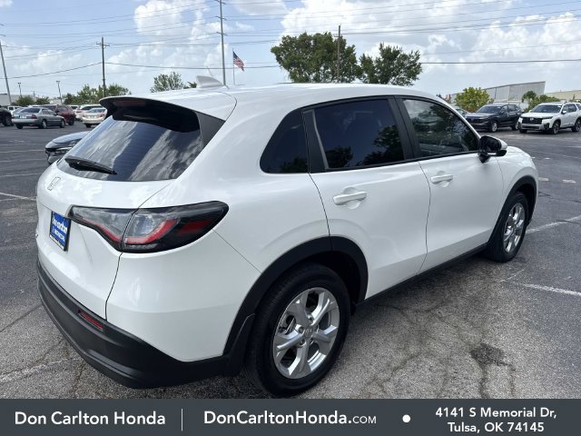 Used 2025 Honda HR-V LX image 4