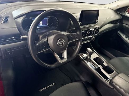 Used 2023 Nissan Sentra SV FWD image 9