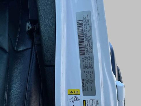 Used 2019 Jeep Wrangler Unlimited Rubicon image 32