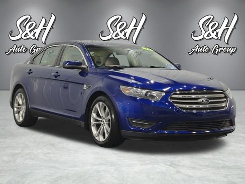 Used 2013 Ford Taurus SEL image 2