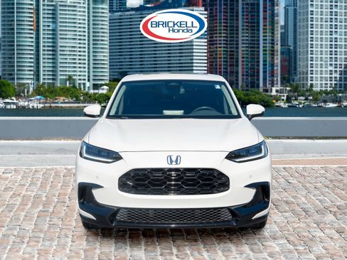 Certified 2025 Honda HR-V EX-L image 2