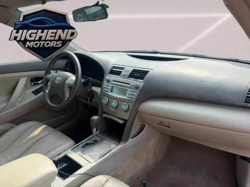 Used 2009 Toyota Camry LE FWD image 20