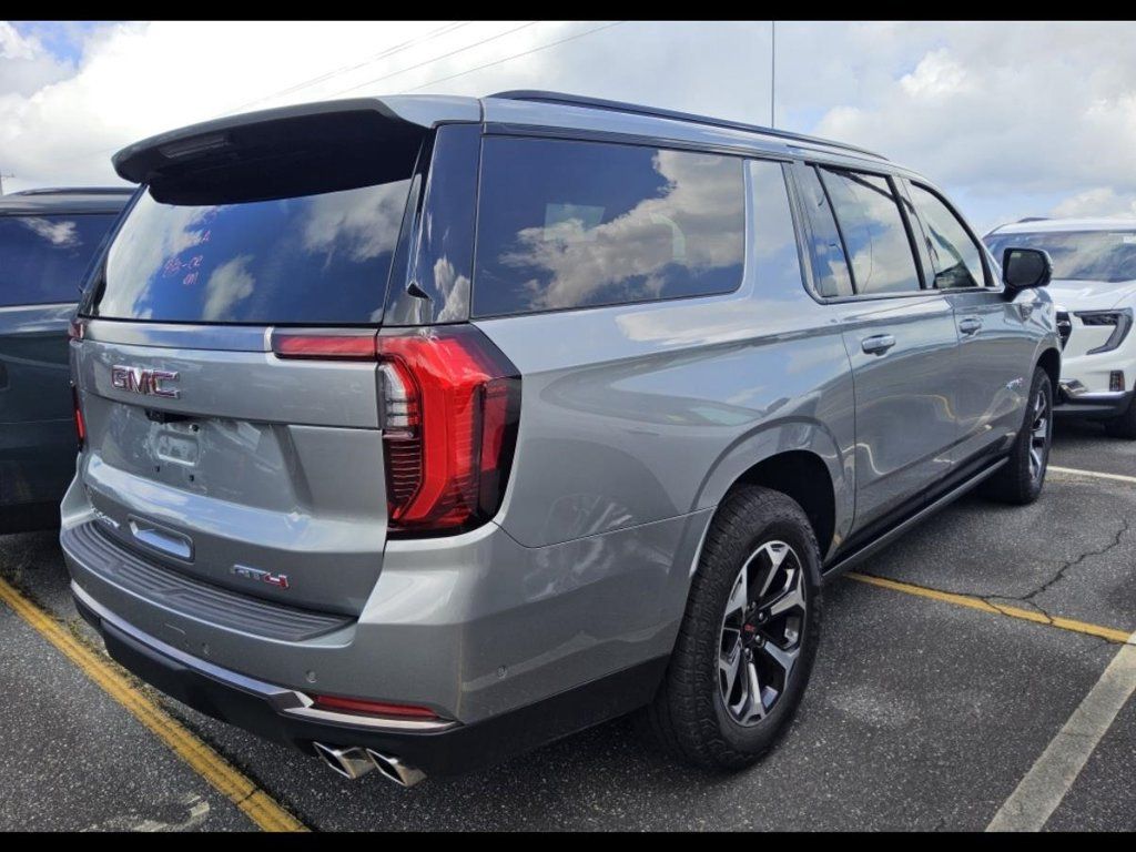 Used 2025 GMC Yukon XL AT4 Ultimate w/ LPO, Floor Liner Package AWD/4WD image 9