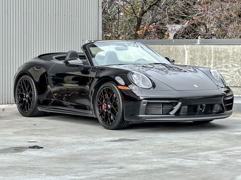 Used 2024 Porsche 911 Carrera 4 GTS image 10