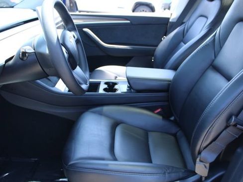 Used 2023 Tesla Model Y Long Range AWD/4WD image 26