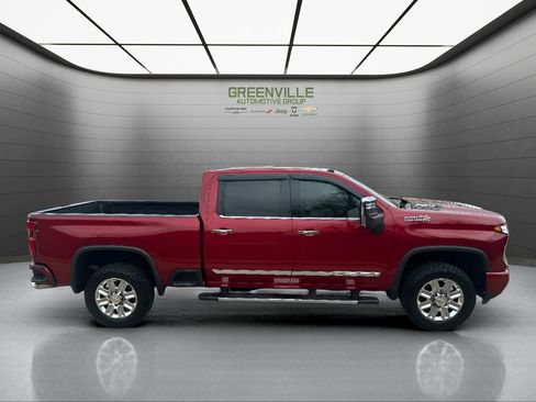 Used 2024 Chevrolet Silverado 2500 High Country w/ High Country Premium Package image 5