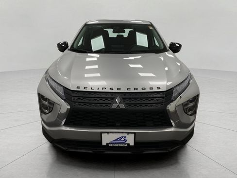 New 2026 Mitsubishi Eclipse Cross LE AWD/4WD image 9