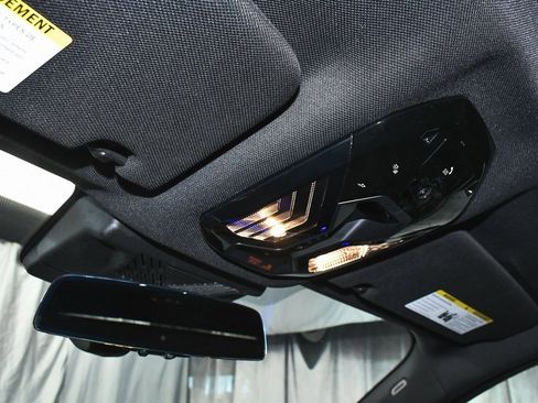 Used 2025 BMW 740i xDrive 740i xDrive image 69