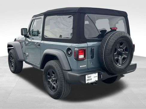 Used 2024 Jeep Wrangler Sport image 5