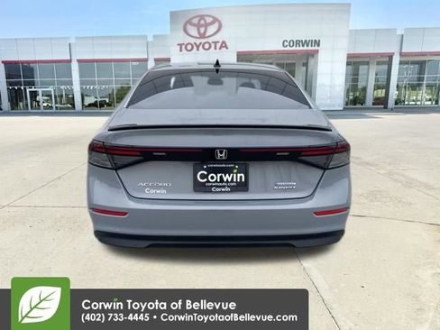 Used 2024 Honda Accord Sport image 4