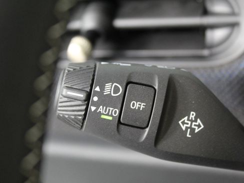 Used 2025 MINI Cooper S image 33