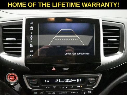Used 2017 Honda Pilot Touring image 33