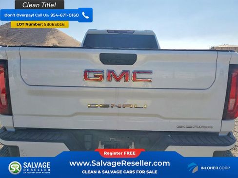 Used 2022 GMC Sierra 3500 Denali w/ Denali Ultimate Package AWD/4WD image 13