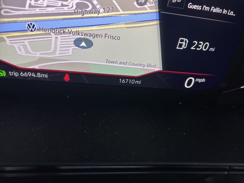 Certified 2022 Volkswagen Taos SEL image 21