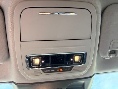 Used 2022 Lincoln Corsair AWD w/ Equipment Group 101A image 22