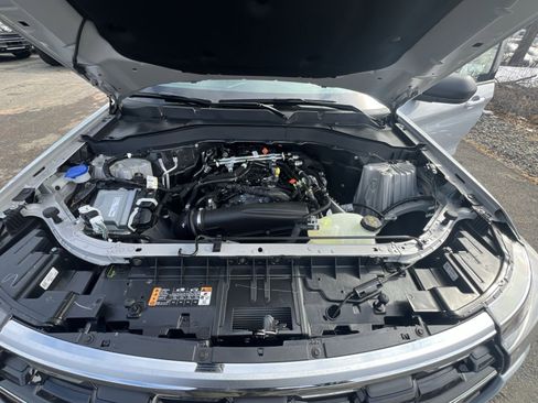 New 2026 Ford Explorer Active image 28