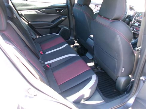 Used 2022 Subaru Impreza 2.0i Sport image 11