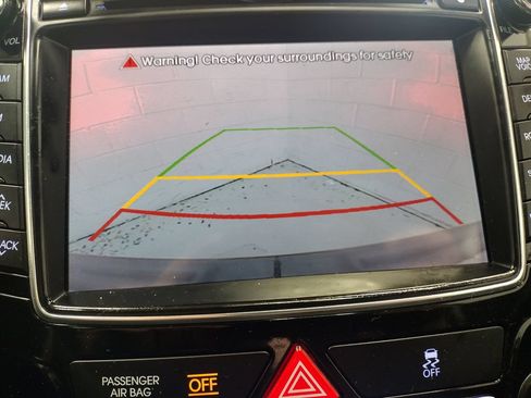 Used 2014 Hyundai Elantra GT w/ Option Group 03 FWD image 9