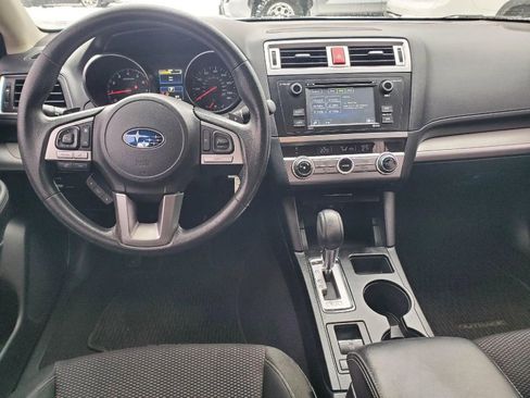 Used 2017 Subaru Outback 2.5i image 12