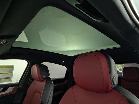 New 2026 Porsche Cayenne S AWD/4WD image 30