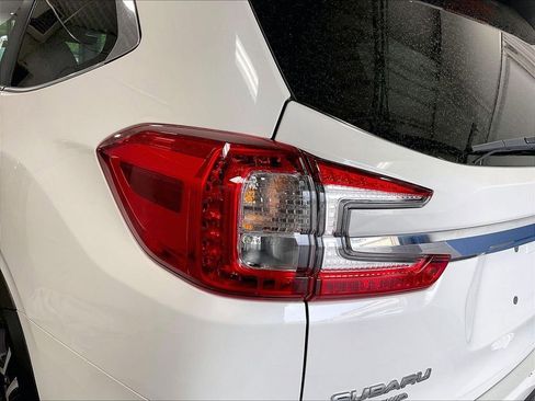 Used 2023 Subaru Ascent Limited AWD/4WD image 33