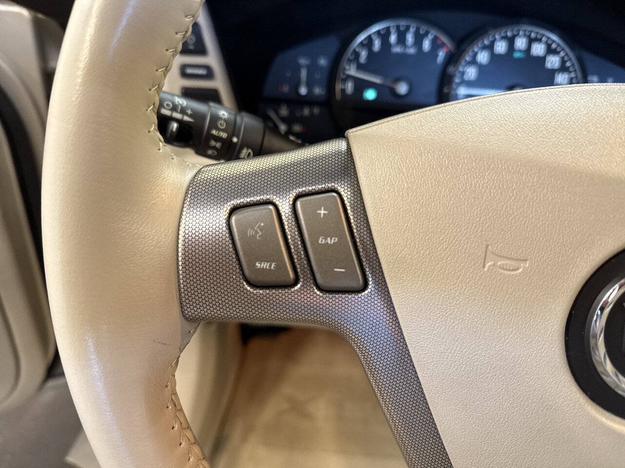 Used 2006 Cadillac XLR RWD image 61