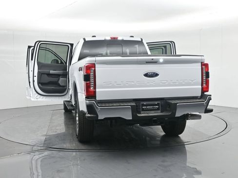 New 2026 Ford F250 Lariat w/ Lariat Premium Package image 34