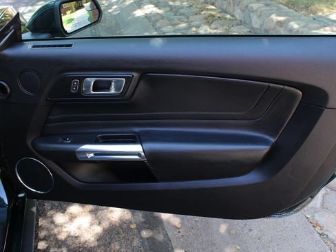 Used 2019 Ford Mustang Bullitt RWD image 18