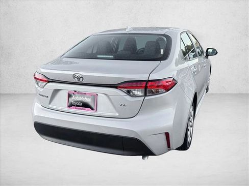 Used 2024 Toyota Corolla LE image 5