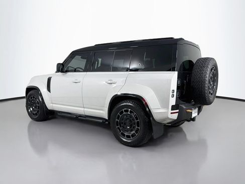 Used 2026 Land Rover Defender 110 OCTA AWD/4WD image 7