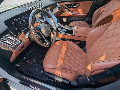 Certified 2023 Mercedes-Benz S 500 4MATIC image 17