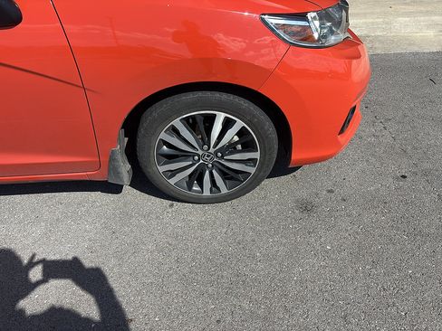 Used 2018 Honda Fit EX image 2