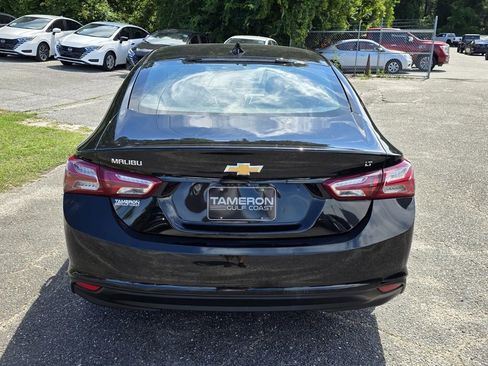 Used 2021 Chevrolet Malibu LT FWD image 4