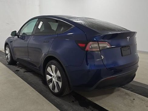 Used 2023 Tesla Model Y Long Range AWD/4WD image 3
