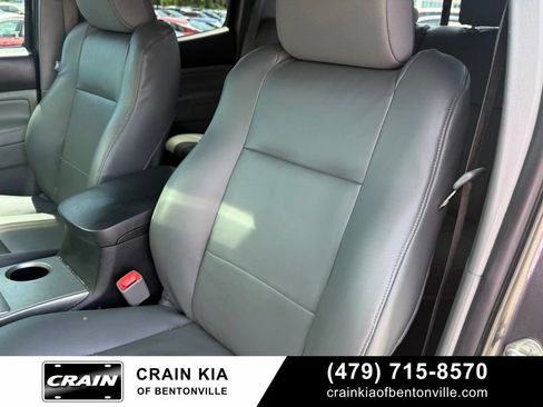 Used 2014 Toyota Tacoma 4x4 Double Cab w/ TRD Sport Package image 22