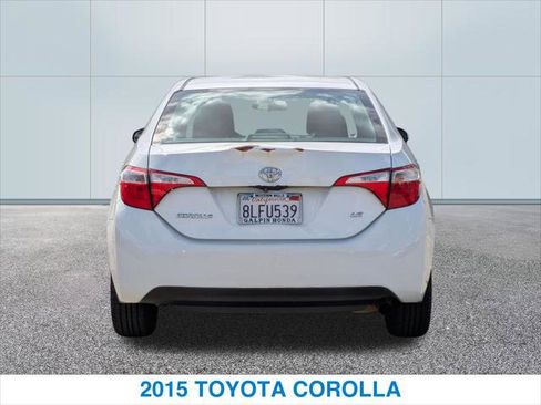 Used 2015 Toyota Corolla LE FWD image 8