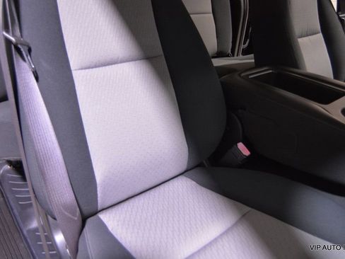 Used 2007 Chevrolet Silverado 2500 W/T w/ LS Package image 16