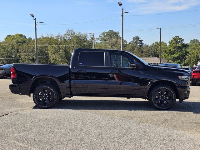 Used 2025 RAM 1500 Big Horn AWD/4WD image 8