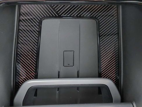 New 2026 BMW X2 xDrive28i w/ Convenience Package image 33