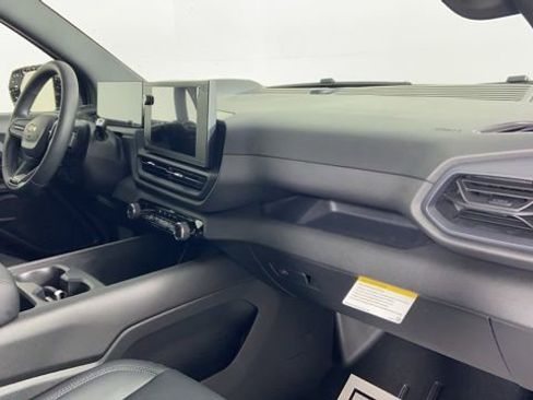 New 2024 Chevrolet Silverado EV W/T image 18