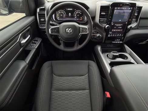 New 2026 RAM 1500 4x4 Crew Cab image 11