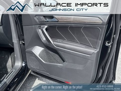 Used 2024 Volkswagen Tiguan SEL R-Line AWD/4WD image 37