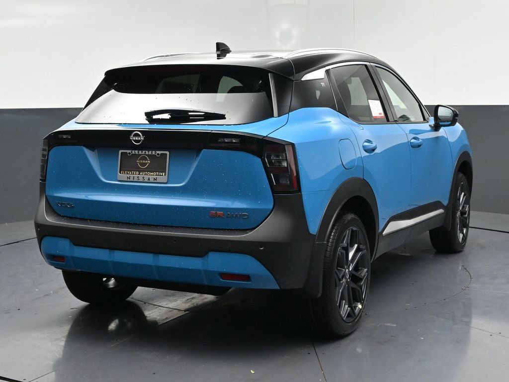 New 2026 Nissan Kicks SR AWD/4WD image 4