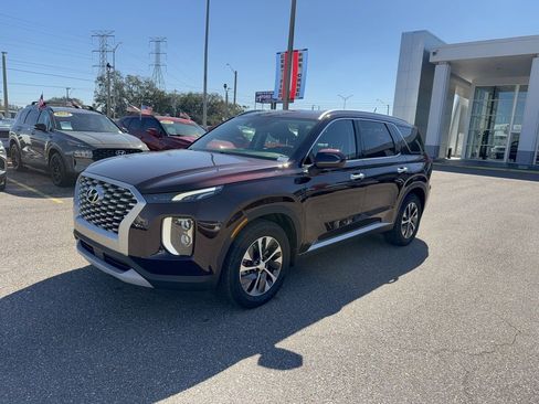 Used 2022 Hyundai Palisade SEL image 2