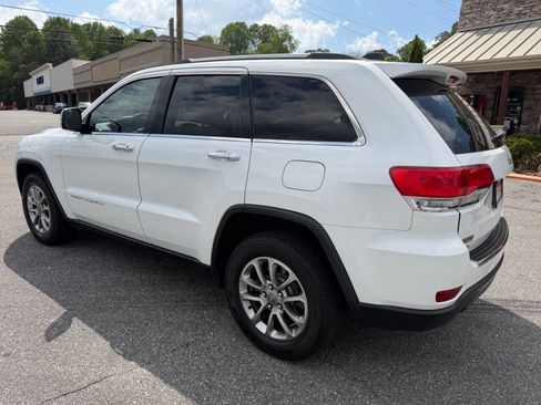 Used 2014 Jeep Grand Cherokee Limited w/ Luxury Group II RWD image 9